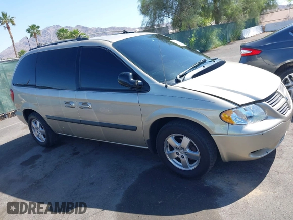 2005 Dodge Caravan SXT with VIN 1D4GP45R35B160641, listed as a IAAI auction lot 42132099 with 196,731 mi miles and . Bid and sale history available at carsss.com. Image 12.