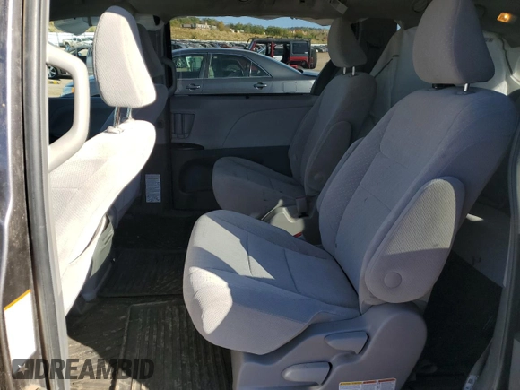 2019 Toyota Sienna LE with VIN 5TDJZ3DC6KS219268, listed as a Copart auction lot 78173524 with 69,168 mi miles and Salvage Title. Bid and sale history available at carsss.com. Image 11.