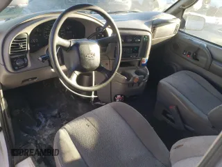 2005 Chevrolet Astro Cargo with VIN 1GCDM19X05B119268, listed as a Copart auction lot 48266825 with 240,492 mi miles and Clean Title. Bid and sale history available at carsss.com. Image 8.