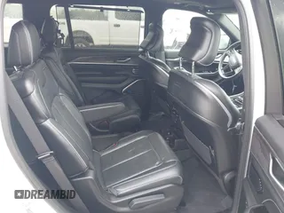 2021 Jeep Grand Cherokee Overland z VIN 1C4RJKDG9M8123357, wystawiony jako IAAI lot #42154973 z przebiegiem 46 774 mil mil oraz . Historia ofert i sprzedaży dostępna na DreamBid. Obrazek 8.