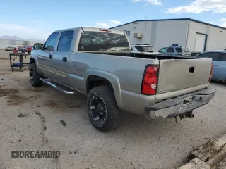2003 Chevrolet Silverado 1500HD LS z VIN 1GCGC13U93F124103, wystawiony jako Copart lot #87912555 z przebiegiem 286 357 mil mil oraz Czysty tytuł • Clean title. Historia ofert i sprzedaży dostępna na DreamBid. Obrazek 2.