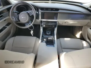 2017 Jaguar XF 20d Premium with VIN SAJBD4BN8HCY48779, listed as a Copart auction lot 49665485 with 76,804 mi miles and Clean Title. Bid and sale history available at DreamBid. Image 8.