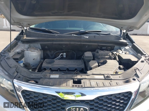 2011 Kia Sorento EX with VIN 5XYKU3A12BG076595, listed as a IAAI auction lot 41920914 with 190,751 mi miles. Bid and sale history available at carsss.com. Image 10.
