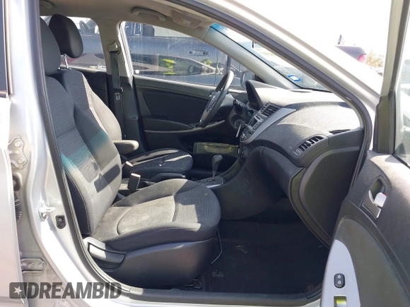 2017 Hyundai Accent SE with VIN KMHCT5AE4HU315623, listed as a IAAI auction lot 41813017 with 111,595 mi miles. Bid and sale history available at carsss.com. Image 5.