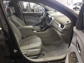 2017 GMC Acadia SLE with VIN 1GKKNSLS8HZ313554, listed as a IAAI auction lot 41575170 with 88,455 mi miles. Bid and sale history available at carsss.com. Image 5.