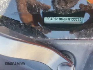 2022 Chrysler Pacifica Touring L z VIN 2C4RC1BG8NR133262, wystawiony jako Copart lot #49414495 z przebiegiem Nie podano mil oraz Szkoda całkowita • Salvage title. Historia ofert i sprzedaży dostępna na DreamBid. Obrazek 13.