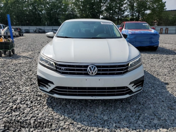 2016 Volkswagen Passat S with VIN 1VWAS7A30GC065064, listed as a Copart auction lot 60083525 with 94,178 mi miles and Salvage title. Bid and sale history available at DreamBid. Image 5.