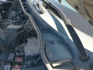 2012 Toyota Sienna XLE with VIN 5TDDK3DC5CS046555, listed as a IAAI auction lot 42837307 with 171,789 mi miles and . Bid and sale history available at DreamBid. Image 20.