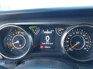 2021 Jeep Wrangler Unlimited Sport S with VIN 1C4HJXDG1MW722743, listed as a IAAI auction lot 41237900 with 35,662 mi miles and . Bid and sale history available at DreamBid. Image 7.