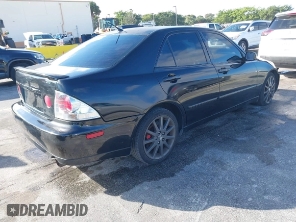 2004 Lexus IS 300/350 with VIN JTHBD192840089344, listed as a IAAI auction lot 41270601 with 195,948 mi miles and . Bid and sale history available at carsss.com. Image 4.