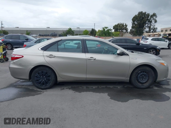 2015 Toyota Camry LE with VIN 4T1BD1FK4FU165560, listed as a IAAI auction lot 42135474 with 422,041 mi miles and . Bid and sale history available at DreamBid. Image 13.
