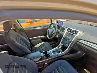 2015 Ford Fusion SE z VIN 3FA6P0H76FR282568, wystawiony jako Copart lot #62422615 z przebiegiem 142 311 mil mil oraz Czysty tytuł • Clean title. Historia ofert i sprzedaży dostępna na DreamBid. Obrazek 5.