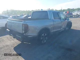 2017 Honda Ridgeline RTL-T z VIN 5FPYK3F64HB022095, wystawiony jako IAAI lot #42219954 z przebiegiem 85 876 mil mil oraz . Historia ofert i sprzedaży dostępna na DreamBid. Obrazek 4.