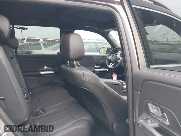 2023 Mercedes-Benz GLB 250 z VIN W1N4M4GB3PW328839, wystawiony jako IAAI lot #42057455 z przebiegiem 22 091 mil mil oraz . Historia ofert i sprzedaży dostępna na DreamBid. Obrazek 8.
