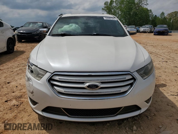 2015 Ford Taurus Limited with VIN 1FAHP2F81FG130219, listed as a Copart auction lot 52682325 with 85,732 mi miles and Salvage Title. Bid and sale history available at carsss.com. Image 5.