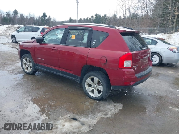 2013 Jeep Compass Sport with VIN 1C4NJDBB2DD249200, listed as a IAAI auction lot 41617232 with 186,413 mi miles. Bid and sale history available at carsss.com. Image 3.