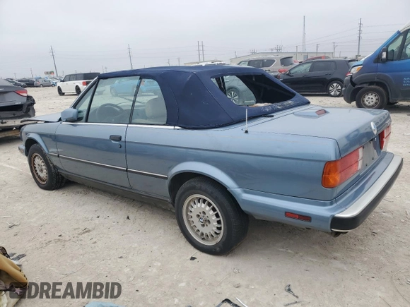 1989 BMW 3 Series z VIN WBABB2309K8862774, wystawiony jako Copart lot #44600775 z przebiegiem 88 683 mil mil oraz Czysty tytuł • Clean title. Historia ofert i sprzedaży dostępna na DreamBid. Obrazek 2.