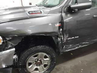 2020 Ram 2500 Big Horn with VIN 3C6UR5DJ8LG298134, listed as a IAAI auction lot 41705639 with 85,130 mi miles. Bid and sale history available at carsss.com. Image 6.