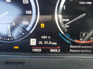 2020 BMW X1 xDrive28i with VIN WBXJG9C01L5R68795, listed as a Copart auction lot 68192462 with 15,925 mi miles. Bid and sale history available at carsss.com. Image 9.