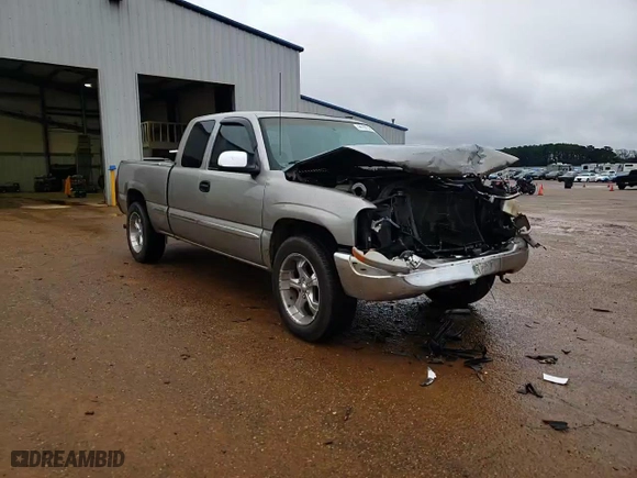 1999 GMC New Sierra 1500 SLE with VIN 2GTEC19T4X1537727, listed as a Copart auction lot 44109735 with NaN miles and Salvage Title. Bid and sale history available at carsss.com. Image 10.