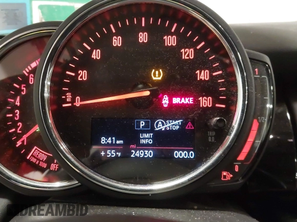 2020 MINI Hardtop Cooper S z VIN WMWXR5C01L2L36999, wystawiony jako IAAI lot #41404558 z przebiegiem 24 930 mil mil oraz . Historia ofert i sprzedaży dostępna na DreamBid. Obrazek 7.