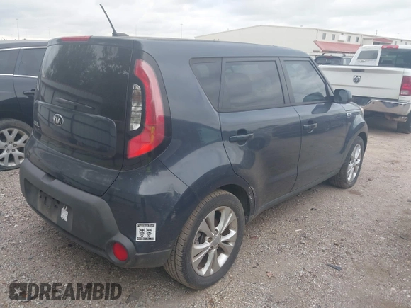 2015 Kia Soul + with VIN KNDJP3A58F7201253, listed as a IAAI auction lot 42042038 with 79,291 mi miles. Bid and sale history available at carsss.com. Image 4.