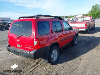 2001 Nissan Xterra XE with VIN 5N1ED28Y51C578073, listed as a IAAI auction lot 42111332 with 176,970 mi miles. Bid and sale history available at carsss.com. Image 4.