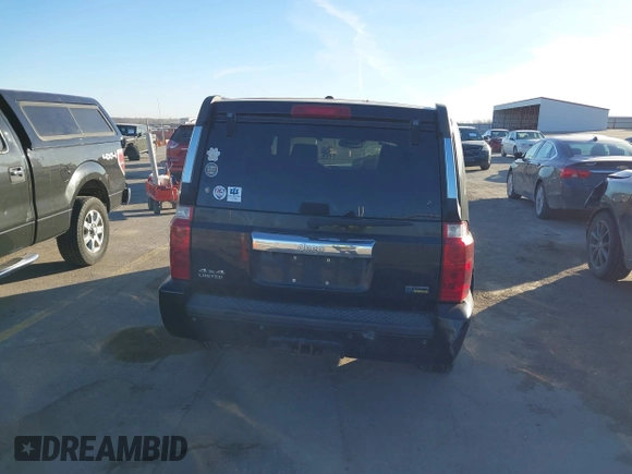 2007 Jeep Commander Limited z VIN 1J8HG58P57C621538, wystawiony jako IAAI lot #41433752 z przebiegiem 180 844 mil mil oraz . Historia ofert i sprzedaży dostępna na DreamBid. Obrazek 13.