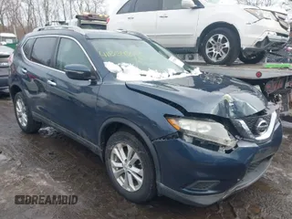 2015 Nissan Rogue SL with VIN 5N1AT2MV8FC835697, listed as a IAAI auction lot 41559848 with 161,710 mi miles and . Bid and sale history available at carsss.com. Image 1.
