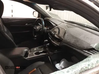 2021 Cadillac CT4 Premium Luxury z VIN 1G6DF5RK6M0133758, wystawiony jako IAAI lot #40832245 z przebiegiem 13 543 mil mil oraz . Historia ofert i sprzedaży dostępna na DreamBid. Obrazek 5.