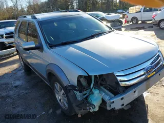 2008 Ford Taurus X SEL with VIN 1FMDK02W58GA33572, listed as a IAAI auction lot 41386299 with 174,484 mi miles. Bid and sale history available at carsss.com. Image 6.