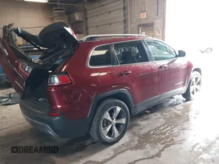 2020 Jeep Cherokee Limited z VIN 1C4PJLDB9LD652749, wystawiony jako IAAI lot #42065313 z przebiegiem 115 886 mil mil oraz . Historia ofert i sprzedaży dostępna na DreamBid. Obrazek 4.