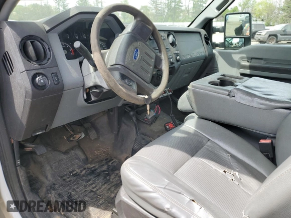2014 Ford F-250 XL with VIN 1FTBF2B6XEEA82088, listed as a Copart auction lot 54400545 with Not provided miles and Clean title. Bid and sale history available at DreamBid. Image 8.