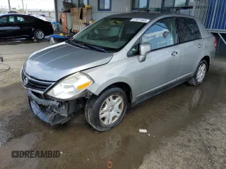 2011 Nissan Versa S with VIN 3N1BC1AP3BL404551, listed as a Copart auction lot 51977085 with 207,070 mi miles and Salvage title. Bid and sale history available at DreamBid. Image 1.