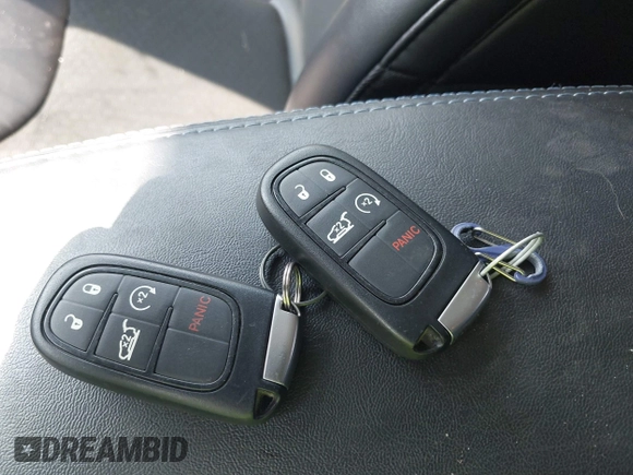 2019 Jeep Cherokee Latitude Plus with VIN 1C4PJMLN8KD167776, listed as a IAAI auction lot 42730399 with 59,548 mi miles and . Bid and sale history available at DreamBid. Image 11.