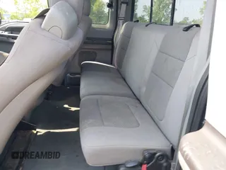 2005 Ford F-250 XL with VIN 1FTSX21535EB12554, listed as a IAAI auction lot 42370629 with 107,235 mi miles and . Bid and sale history available at DreamBid. Image 8.