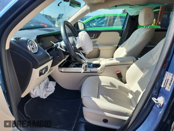 2021 Mercedes-Benz GLB 250 с VIN W1N4M4HB2MW112412, выставлен на аукционе Copart как лот 57776415 с пробегом 54 159 миль миль и На запчасти • Non repairable. История ставок и продаж доступна на DreamBid. Изображение 7.