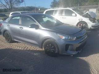 2019 Kia Rio S with VIN 3KPA24AB8KE166217, listed as a IAAI auction lot 40833771 with 95,660 mi miles. Bid and sale history available at carsss.com. Image 1.