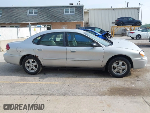 2006 Ford Taurus SE with VIN 1FAFP53U26A109439, listed as a IAAI auction lot 42446317 with 93,864 mi miles and . Bid and sale history available at DreamBid. Image 13.