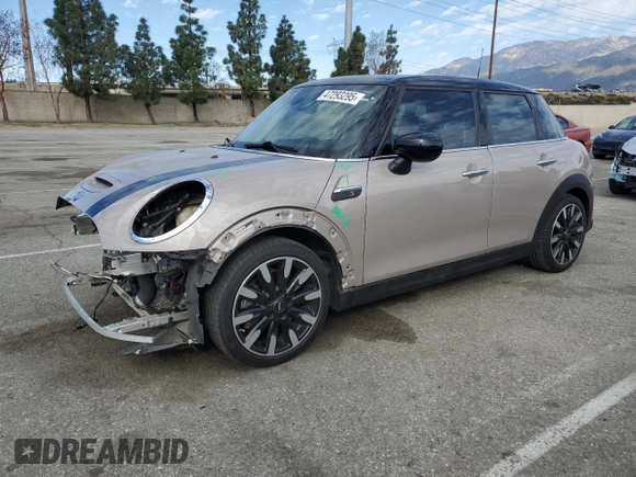 2023 MINI Hardtop 4 Door Cooper S with VIN WMW53DK09P2S84418, listed as a Copart auction lot 47293295 with 37,432 mi miles and Salvage title. Bid and sale history available at DreamBid. Image 1.