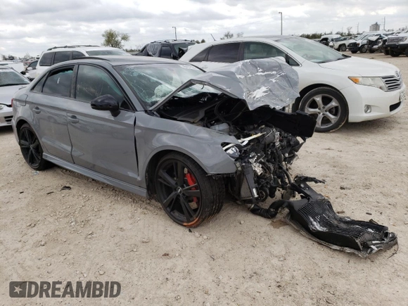 2018 Audi RS 3 z VIN WUABWGFF0J1908216, wystawiony jako Copart lot #46497824 z przebiegiem 36 020 mil mil oraz . Historia ofert i sprzedaży dostępna na DreamBid. Obrazek 4.
