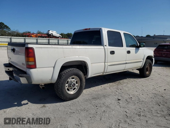 2003 GMC Sierra 1500HD SLE z VIN 1GTGC13U33F222110, wystawiony jako Copart lot #44918185 z przebiegiem 209 001 mil mil oraz Czysty tytuł • Clean title. Historia ofert i sprzedaży dostępna na DreamBid. Obrazek 3.