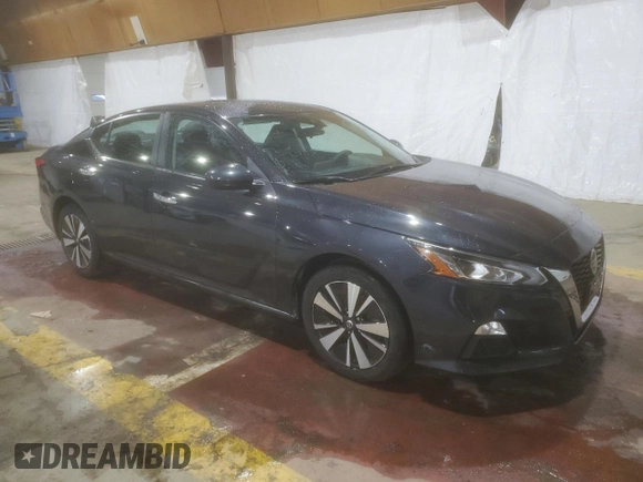 2022 Nissan Altima 2.5 SV with VIN 1N4BL4DV2NN334902, listed as a Copart auction lot 50153365 with 23,285 mi miles and Salvage Title. Bid and sale history available at carsss.com. Image 4.