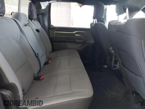 2021 Ram 1500 Lone Star z VIN 1C6SRFFT9MN676871, wystawiony jako IAAI lot #42344073 z przebiegiem 38 160 mil mil oraz . Historia ofert i sprzedaży dostępna na DreamBid. Obrazek 8.