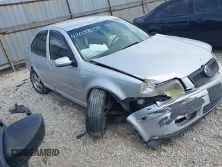 2000 Volkswagen Jetta GLS с VIN 3VWSD29M4YM127080, выставлен на аукционе IAAI как лот 42039057 с пробегом 255 718 миль миль и . История ставок и продаж доступна на DreamBid. Изображение 1.