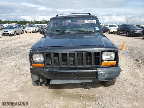 2000 Jeep Cherokee Police with VIN 1J4FT48S3YL139915, listed as a Copart auction lot 69840924 with NaN miles and Salvage Title. Bid and sale history available at carsss.com. Image 5.