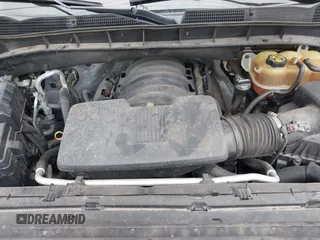 2020 GMC Sierra 1500 SLT z VIN 1GTU9DED8LZ240956, wystawiony jako IAAI lot #42296791 z przebiegiem 153 636 mil mil oraz . Historia ofert i sprzedaży dostępna na DreamBid. Obrazek 10.