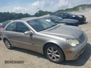 2007 Mercedes-Benz C 280 Luxury с VIN WDBRF92H77F907086, выставлен на аукционе IAAI как лот 42615911 с пробегом 215 496 миль миль и . История ставок и продаж доступна на DreamBid. Изображение 13.