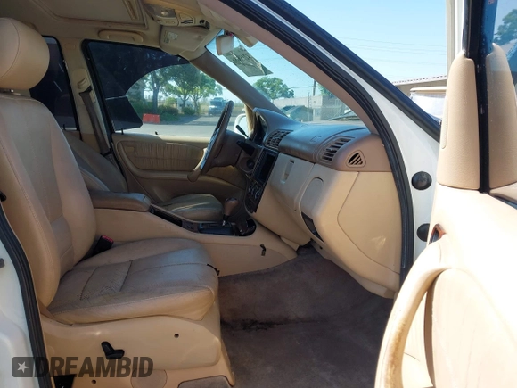 2002 Mercedes-Benz M 320/430/500 with VIN 4JGAB54E02A345071, listed as a IAAI auction lot 42158686 with Not provided miles and . Bid and sale history available at DreamBid. Image 5.