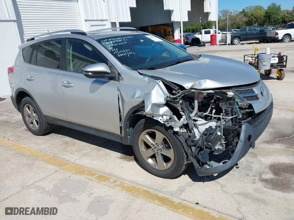 2015 Toyota RAV4 XLE with VIN JTMRFREV5FJ013327, listed as a IAAI auction lot 41811487 with 189,061 mi miles. Bid and sale history available at carsss.com. Image 1.
